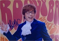 Autograph  Austin Powers Photo