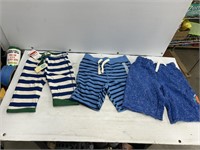 Size 4-5T kids shirts blue and white are size 3-6