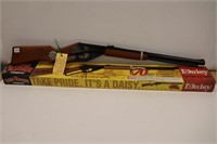 NEW DAISY RED RYDER CARBINE BB GUN MODEL 1938B