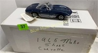 1965 Die Cast Mako Shark Corvette 1:24 scale in