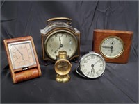 Group of antique and vintage desk clocks Seth