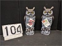 2 Owl Decoys