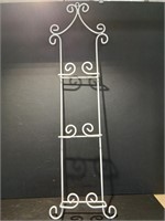 White Plate Wall Rack