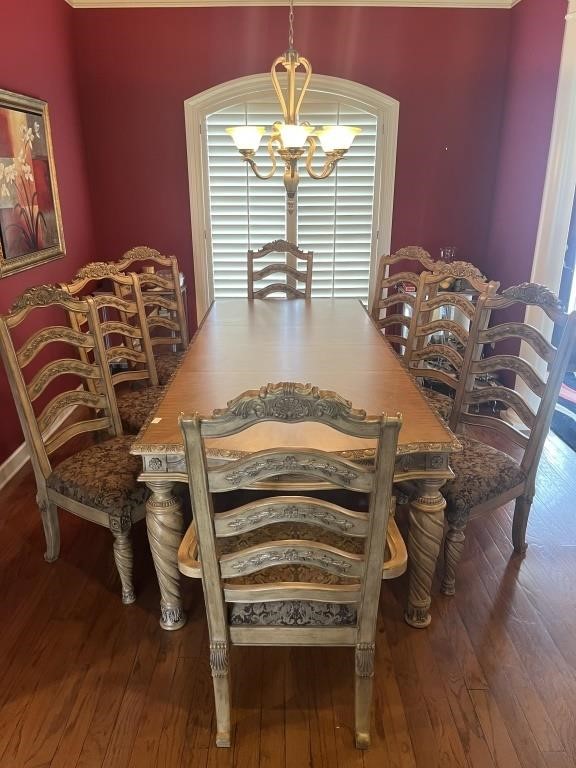 Ashley Furniture South Coast 8 Seat Dinning Table