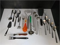 LOT: Bin of Asst. Kitchen Utensils & Cutlery