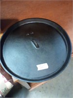 Cast iron lid 14 inch