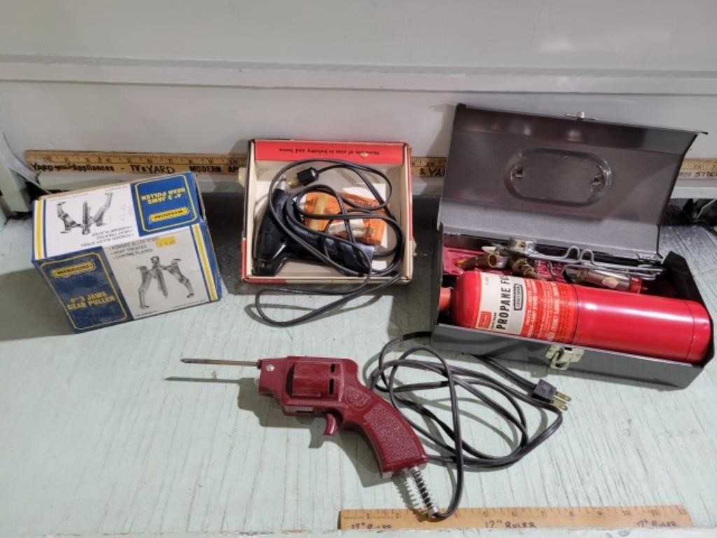 WEN SOLDER GUN, TORCH SET-UP, GEAR PULLER