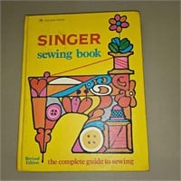 SINGER SEWING BOOK