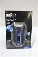 Braun Series 5 shaver, new in box