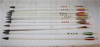 11 Wood Arrows w/3 Blade Broadheads, 29-30" long
