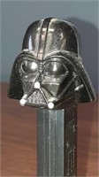 Vintage Star Wars Darth Vader Pez dispenser