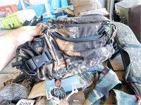 HUNTING CLOTHING LOT