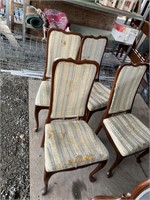 Lot with 4 vintage matching  wooden chairs  need s