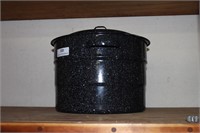 Graniteware Stock Pot