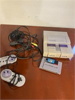 SUPER NINTENDO CONSOLE AND ONE GAME NO POWER CORD