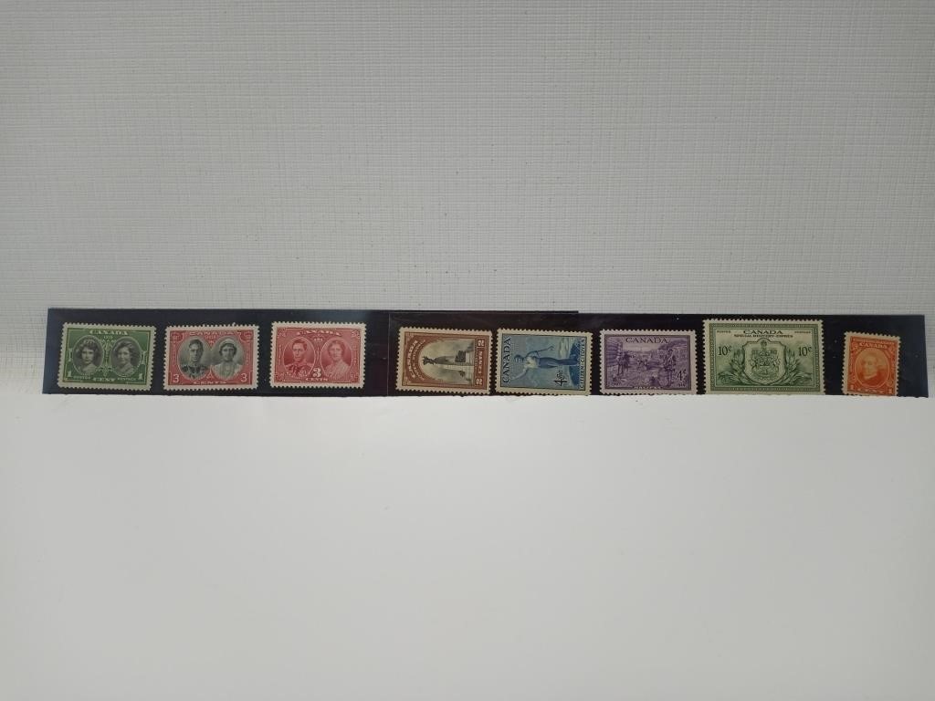 Vintage Unused Canadian Stamps