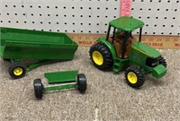 Plastic tractor and parts wagon