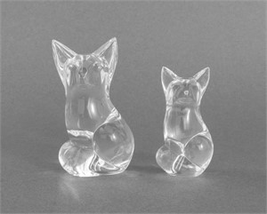 Steuben Glass Group of Foxes, 2