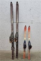 2 Sets Skis