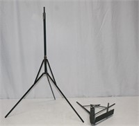 MUSIC STAND