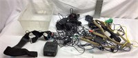 E4) LARGE LOT OF ELECTRONIC CORDS