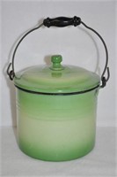 Nice VTG enamelware lidded pot