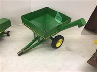 JD auger wagon