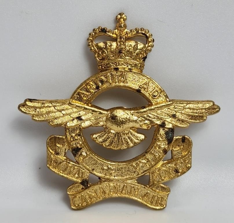 Royal Canadian Air Force Vintage Hat Badge Brass