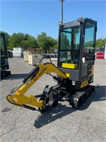 New 2024 AGT QH13R Mini Excavator