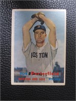 1957 TOPPS #118 BOB PORTERFIELD RED SOX