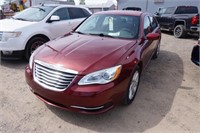 2013 Chrysler 200 4dr