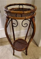 RATTAN PLANT STAND