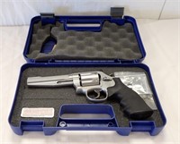 SMITH & WESSON MODEL 686-6, PRO SERIES 7 SHOT,