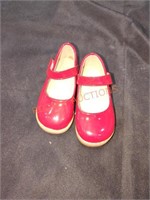Toddler girl's shoes EU Size 21