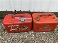 2 BOAT MOTOR  GAS CANS