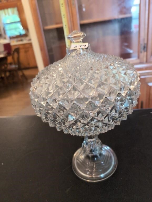 Westmoreland diamond cut huge candy dish w lid