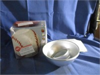 baseball cake pan.