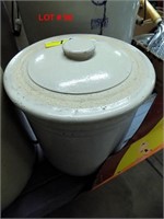 SMALL CROCK WITH LID