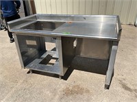62x30 stainless steel beverage station