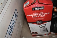 1 gallon sprayer Sm. Garage