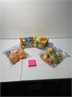 MISC LOT WITH TOYS SIPPY CUP NO SPILL BOWLS