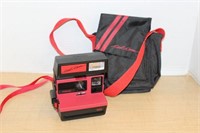 RED COOL CAM CAMERA WITH MATCHING BAG