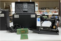 Singer Featherweight Sewing Machine