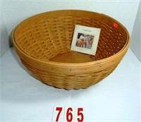 10722 Hostess 13 Inch Bowl Basket  13 dia, 6.5