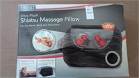 Shiatsu massage pillow