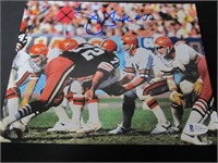 Jerry Shark Signed Browns 8x10 Photo Beckett