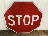 METAL REFLECTIVE STOP SIGN