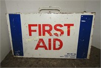 First Aid Kit - metal, 15.5 x 9 x 3