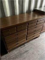 Nice 6 drawer wood dresser measuring 33 inches