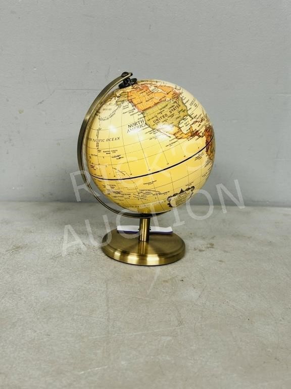 globe on stand - 5"